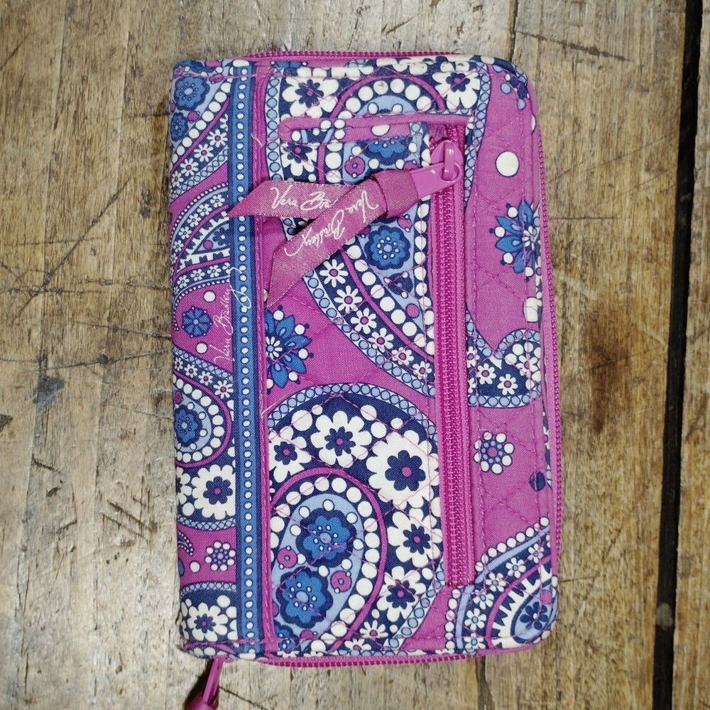 VERA BRADLEY Turnlock Purple/Blue Quilted Cotton Wallet Zip NWOT Paisley Zip - Picture 3 of 8